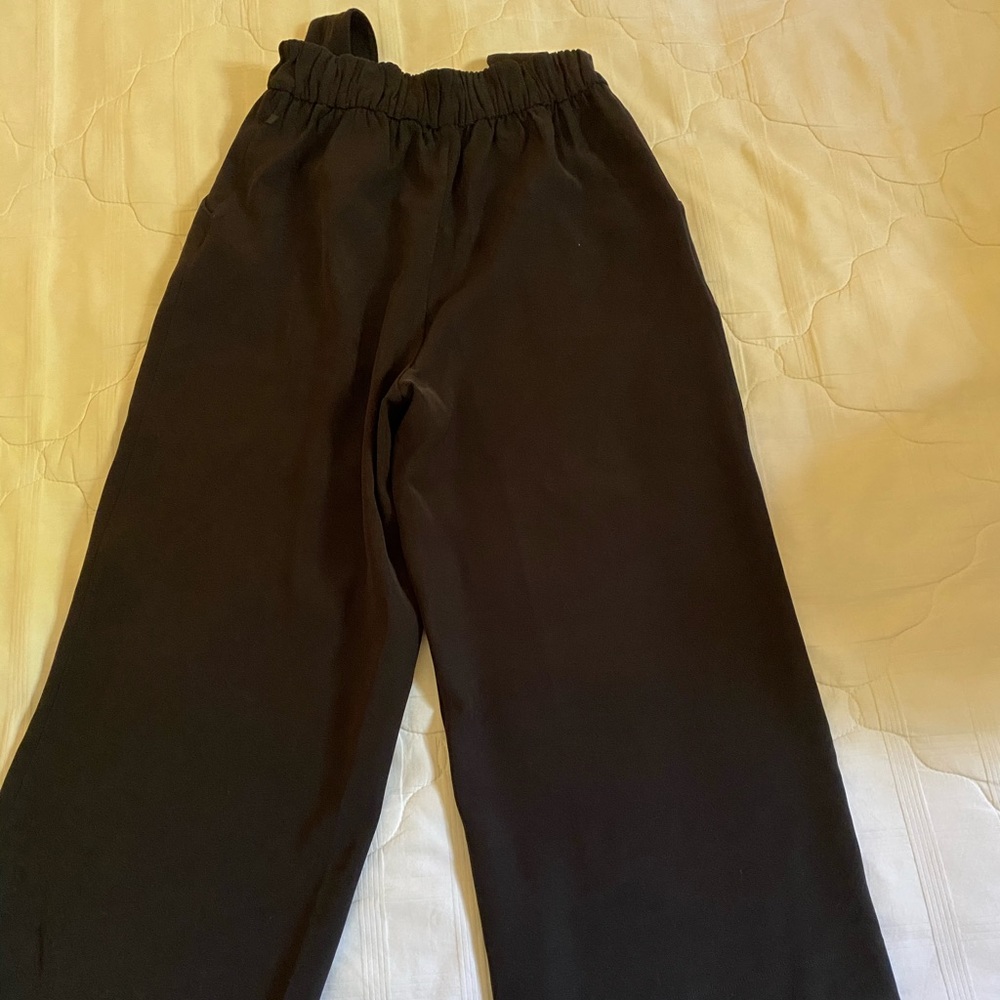 Lululemon Capi pants